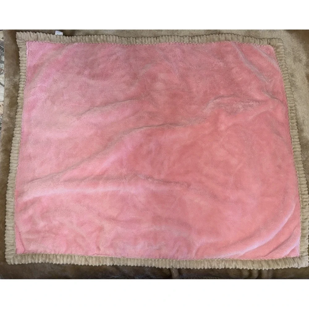 Chic Pea Baby Blanket Brown Pink Plush Soft Ribbed Edge